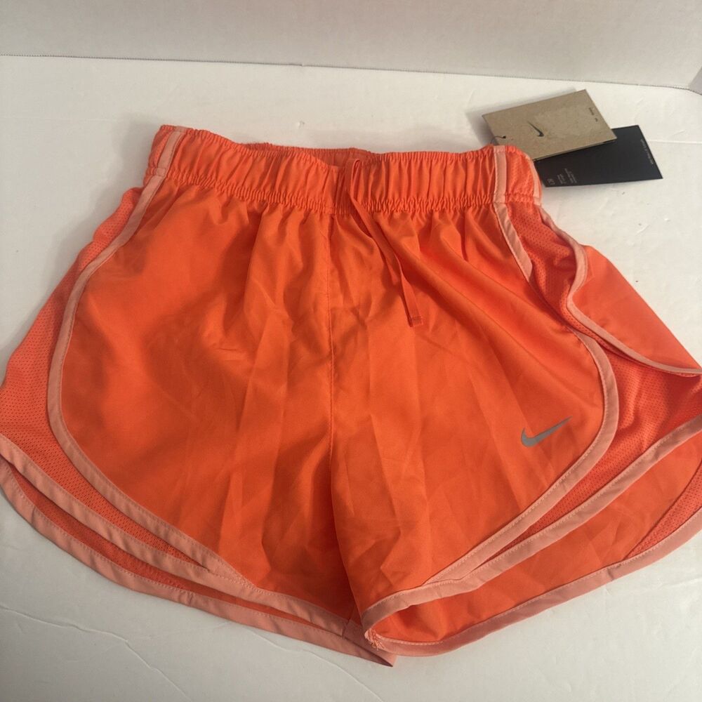 Nike Women’s Tempo Dri-Fit Running Shorts Size XS HM6096-842 Orange NWT